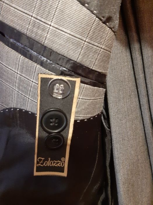 VAND Costum Barbati marimea 46 slim fit