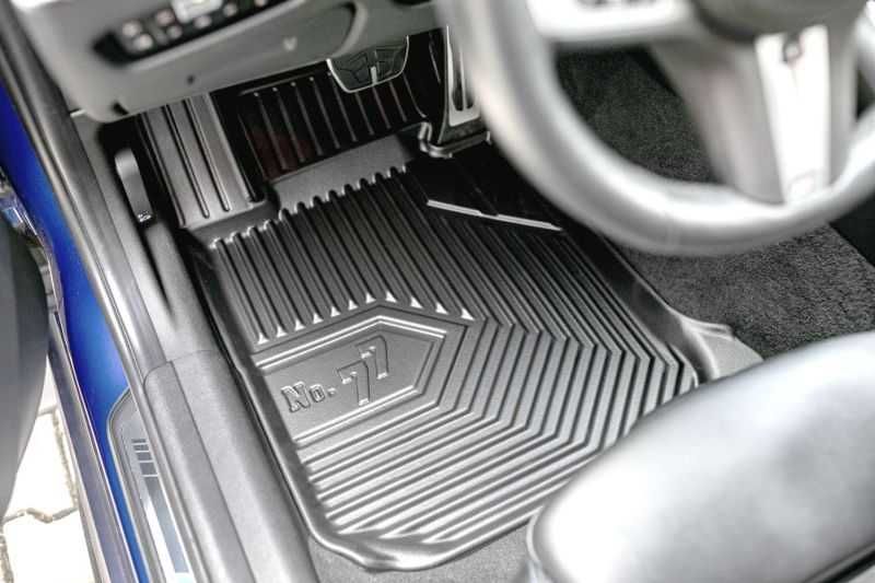 Гумени стелки зa BMW E90, E91, E92 3 серия 2004-2011 г. Модел No.77