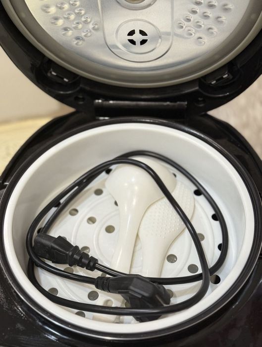 Мультиварка "Polaris"