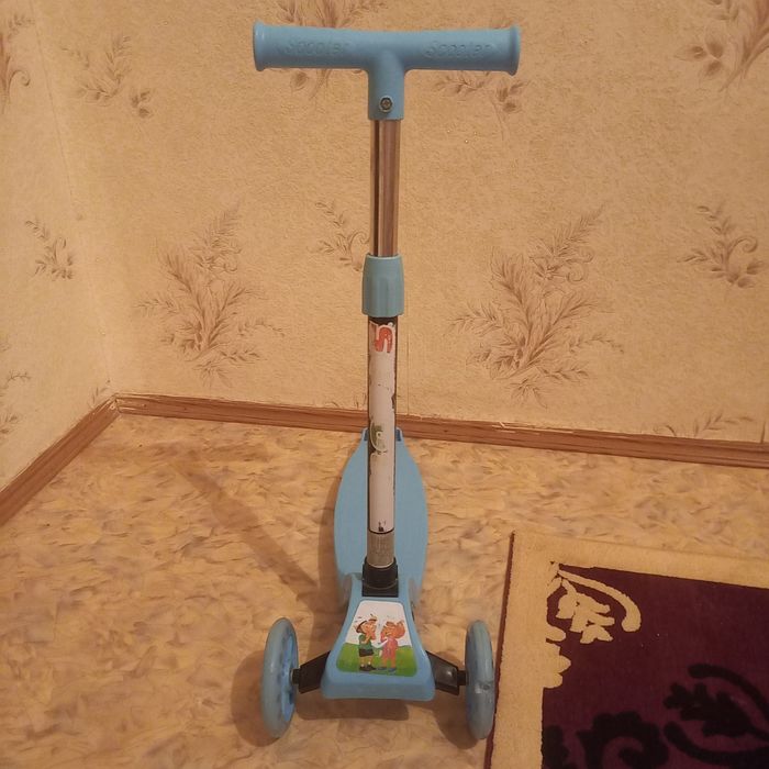 Самокат для ребёнка от 2 до 5 лет