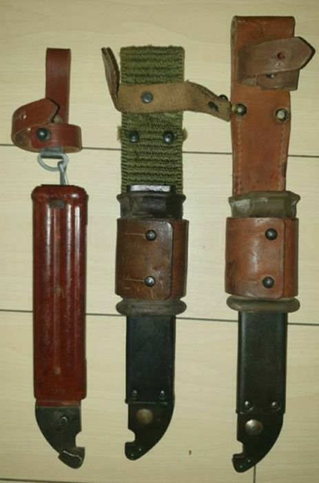 Teacă baioneta  akm sau accesorii