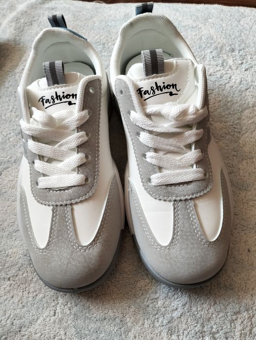 Крассовки женские