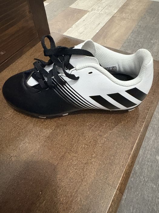 Ghete fotbal /Adidas/Puma/Nike