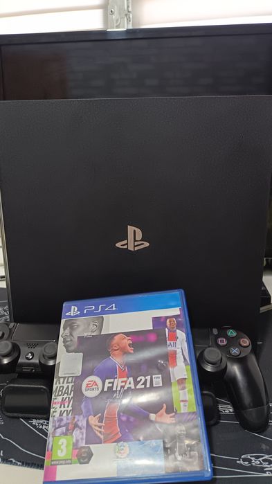 Продам пс 4 про, PlayStation 4 pro 1тб памяти