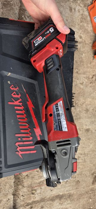 Flex milwaukee, model cu rapid stop + acumulator 5 ah