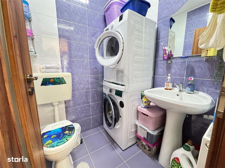 Apartament 3 camere 2 bai 2 balcoane in Selimbar