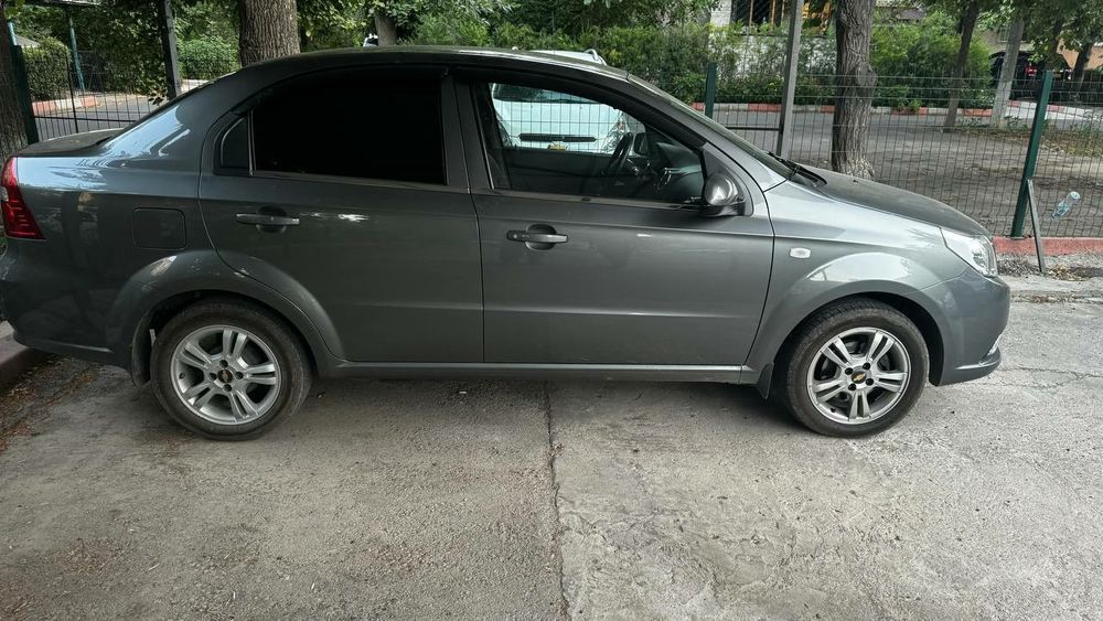 Не крашенная,не битая идеал нексия 3