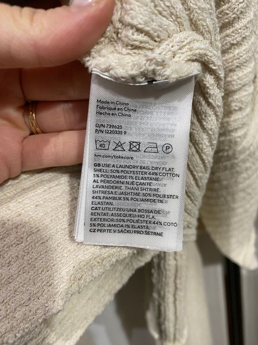 Пуловер с отворен гръб H&M от памучна смес в цвят пясък