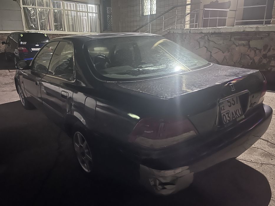 Продам Honda Inspire 1997 года