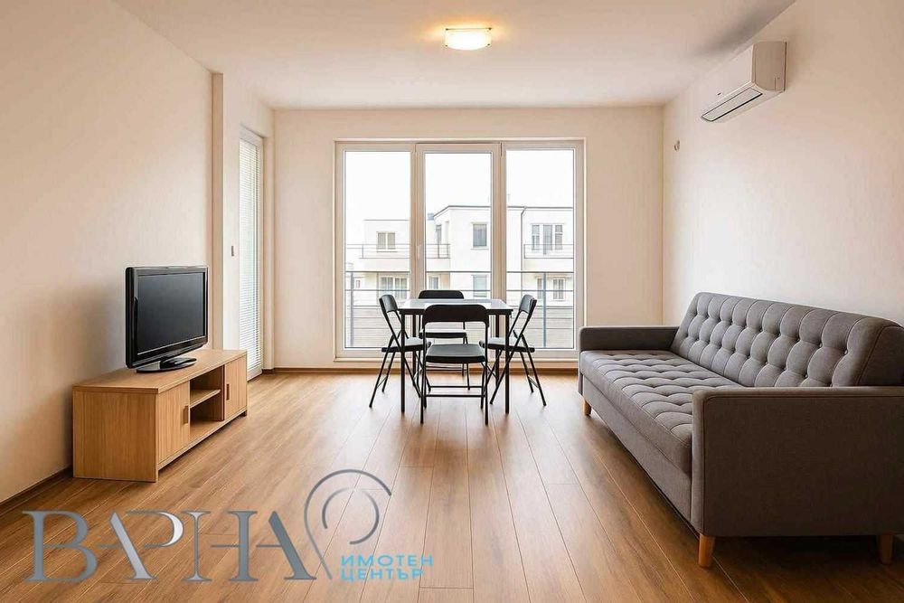 Дава се под наем Двустаен апартамент в Варна, Център - 57 кв.м за 408 € - Снимка #1