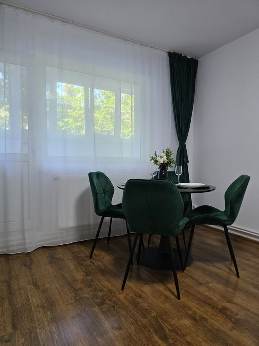 Închiriez apartament 2 camere