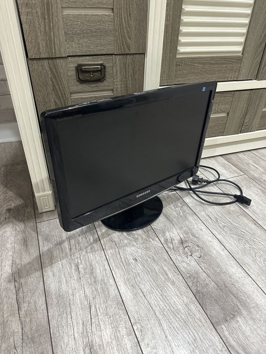 Монитор в рабочем состоянии