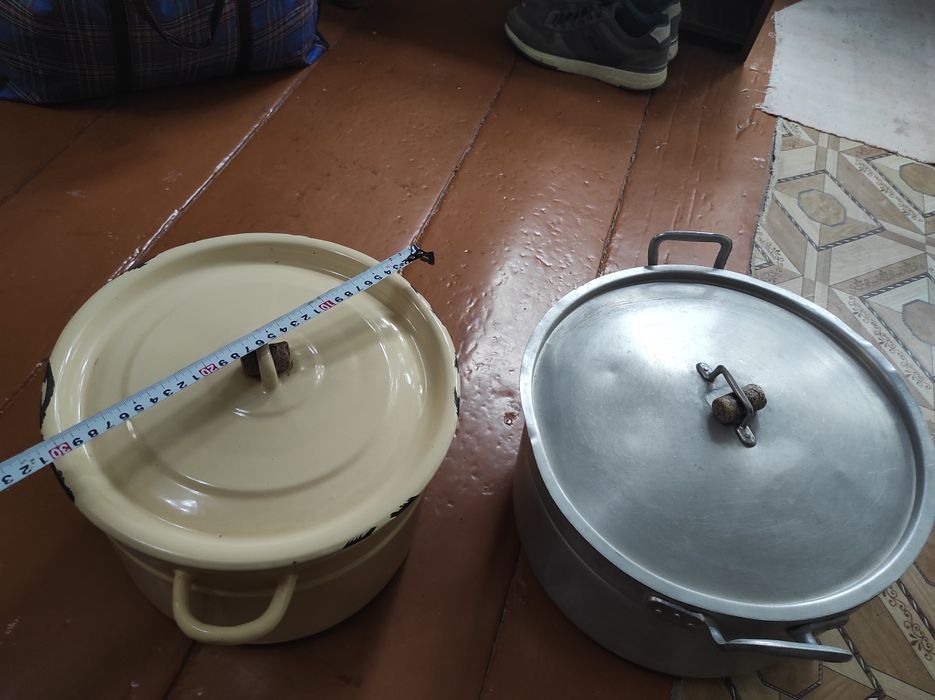 Кастрюли Алюминевая-Эмалированная.