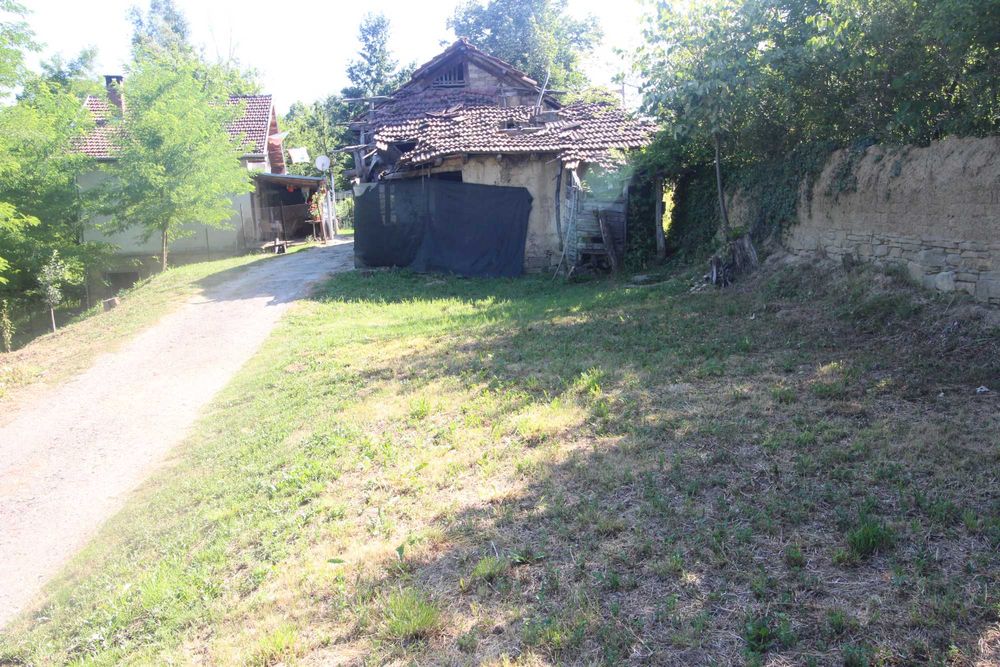 Парцел в с. Драгановци, общ.  Габрово