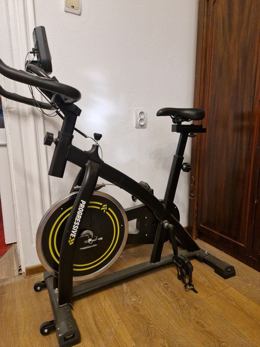 Bicicletă spinning / fitness Progressive – stare foarte bună