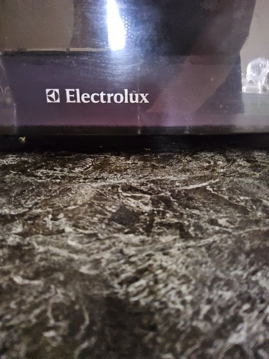 Микроволновка  электролюкс electrolux