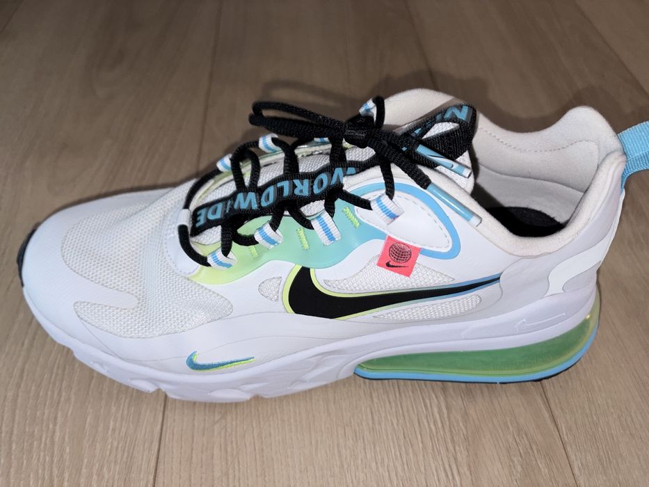 Nike Air Max 270 React