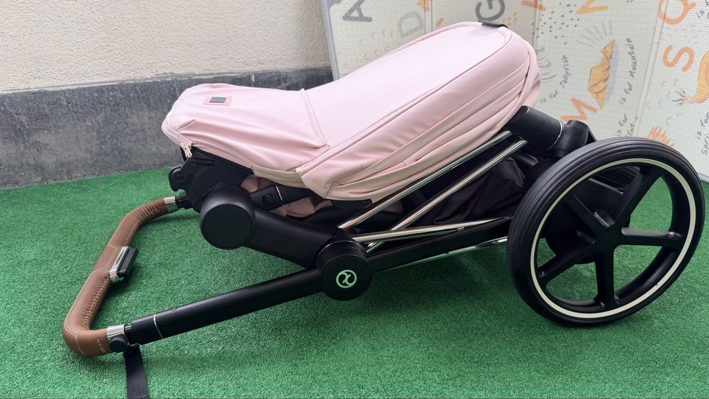 Количка Cybex E-Priam 4