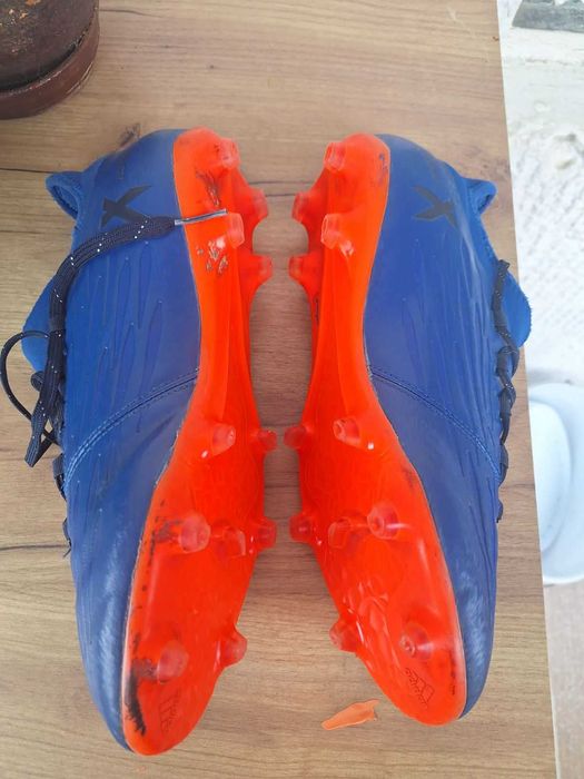 Футболни обувки 45 номер