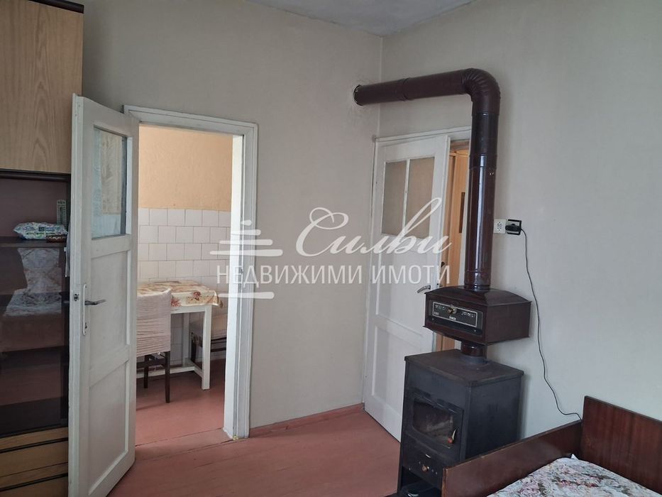 Продава се Къща в Шумен, Добруджански - 154 кв.м за 620 €/кв.м - Снимка #11