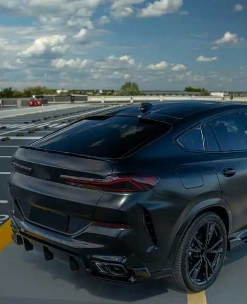 Pachet Exterior BMW X6 G06 (2019-03.2023) M-Tech Black Knight Design Negru Lucios