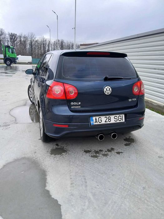 Vând golf 5 1.9 TDI BKC