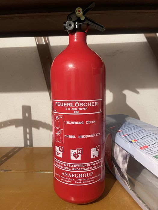 Немски пожарогасител 2 кг