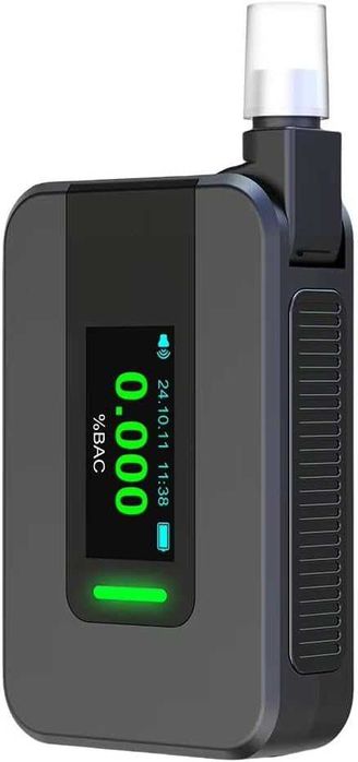 Електрохимичен алкохолен тестер с гласов отчет