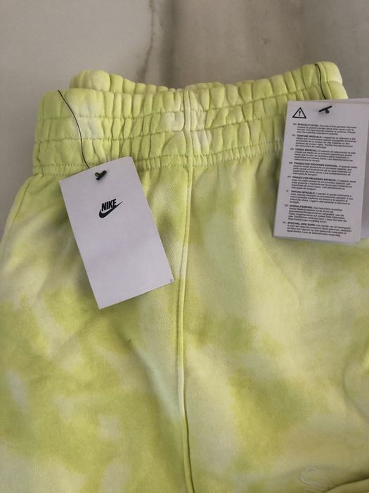 Дамско долнище Nike