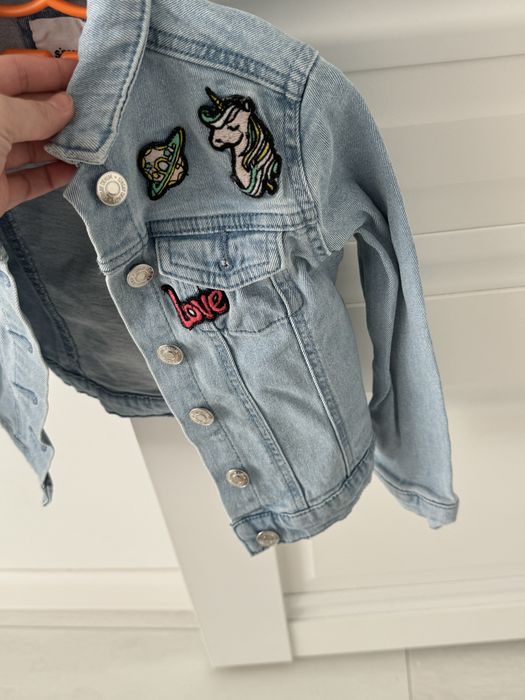 Продам джинсовку на девочку