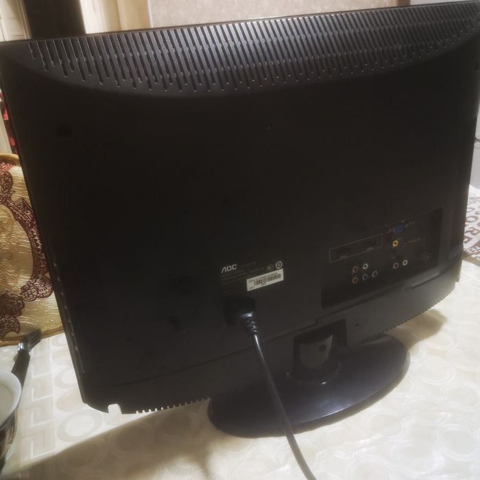 ЛОС Телевизор сотилади, арзон