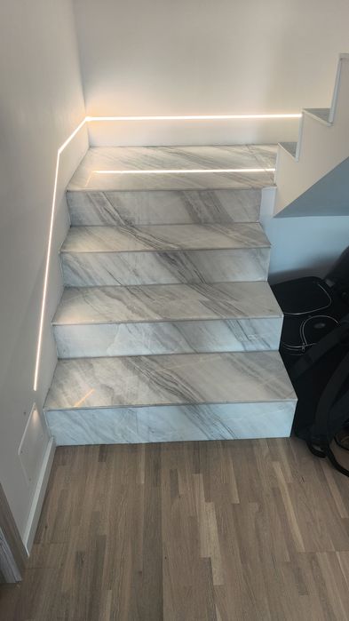 Casă cu Design Unic în Holboca/Iași – Mini-Complex de 4 Case