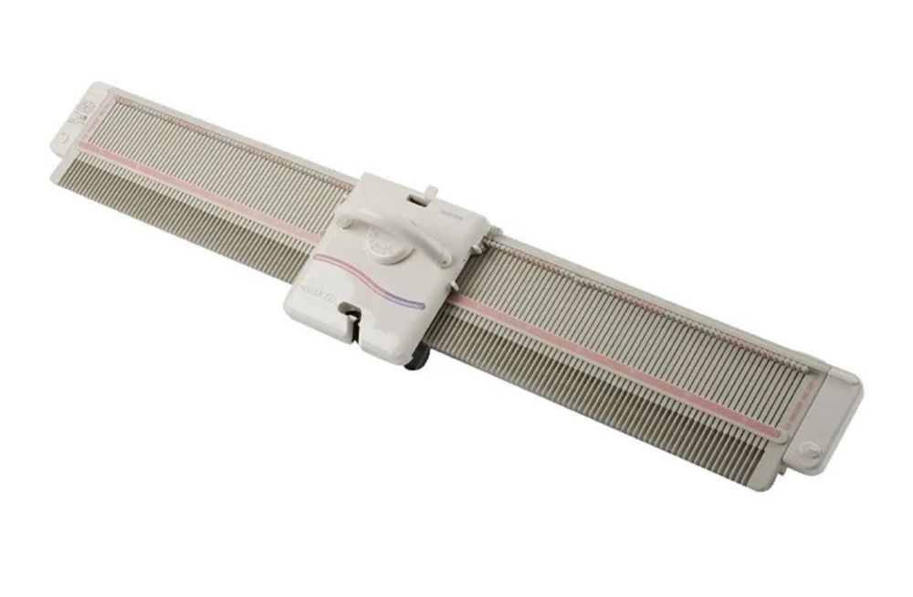 Вязальная машинка Silver Reed LK 150