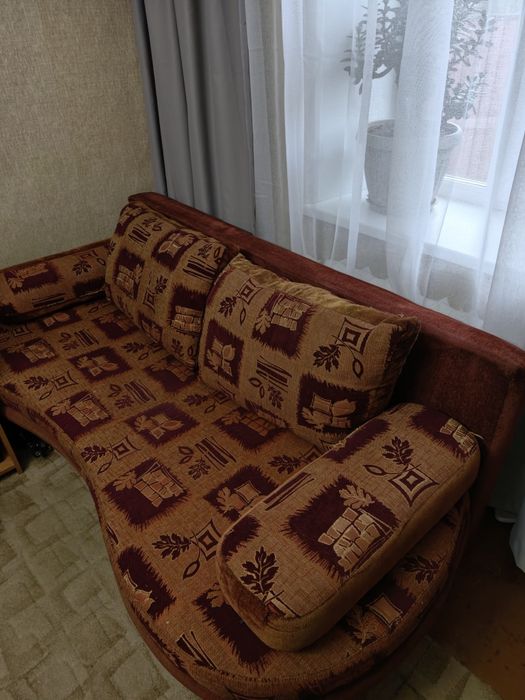 Продам диван СРОЧНО