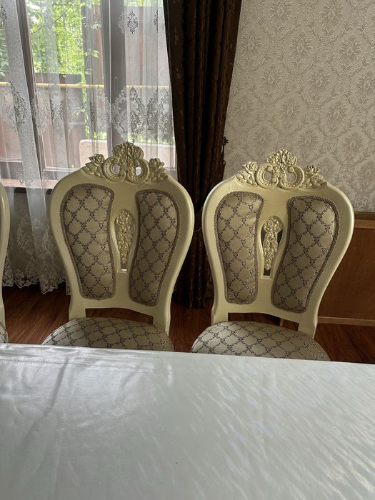 Стол 6 м, орындық 24 шт