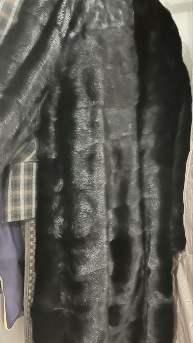 проодам норковую шубу