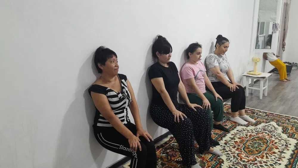 Fitness raqslari va vazn yo'qotish uchun faqat qizlar va ayollar uchun