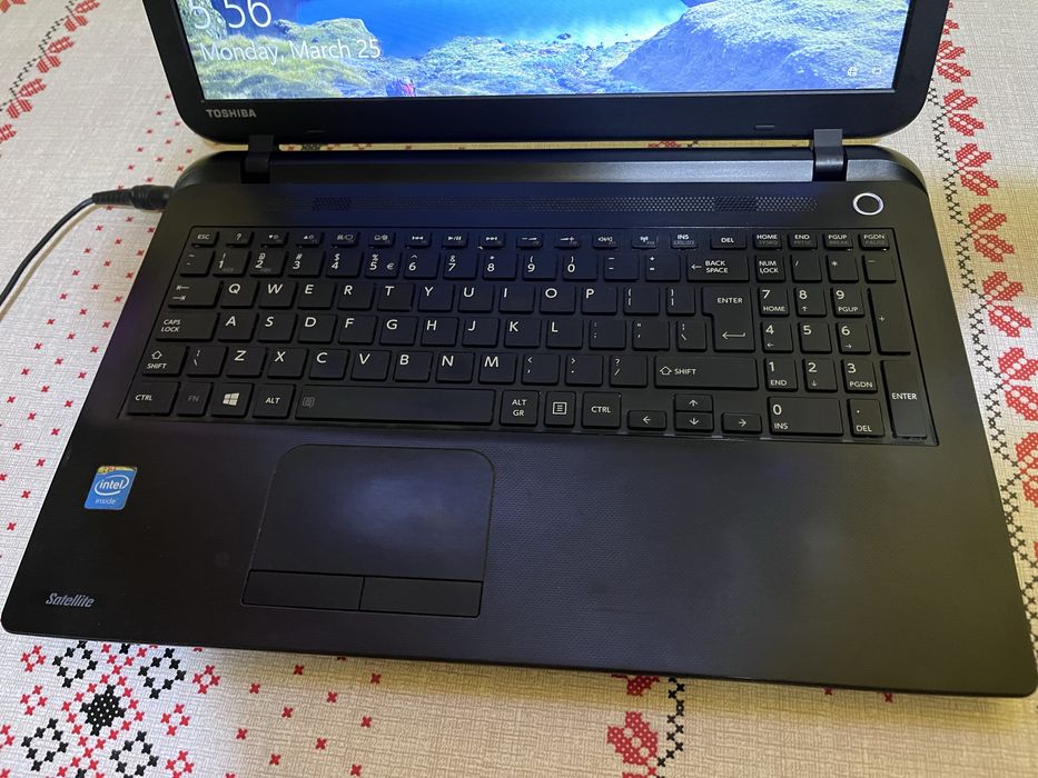 Vand TOSHIBA Satelite