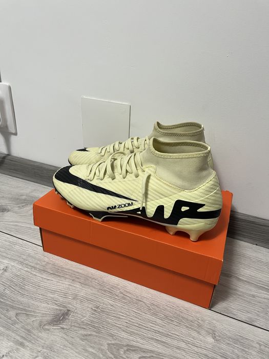 Ghete Nike Air , marimea 41