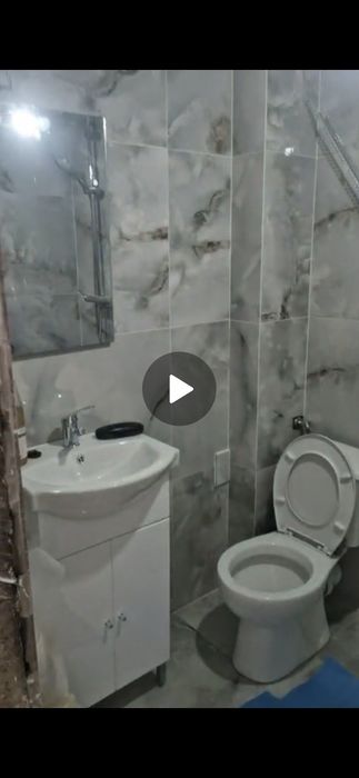 Vând sau schimb garsonieră