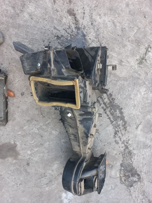 Продам запчасти ауди 80