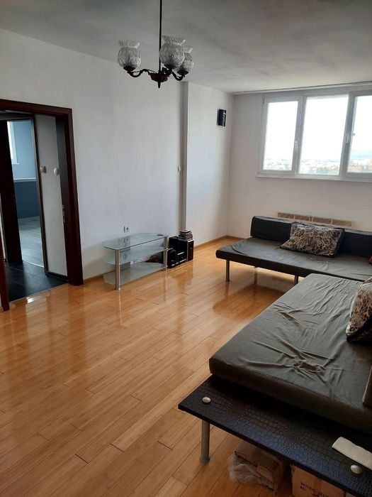 Дава се под наем Тристаен апартамент в София, Слатина - 100 кв.м за 611.49 € - Снимка #1