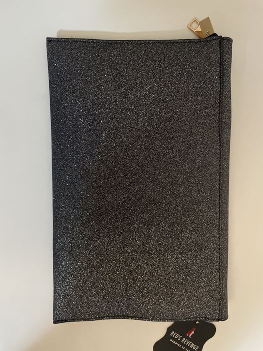 Продам Клотч новый