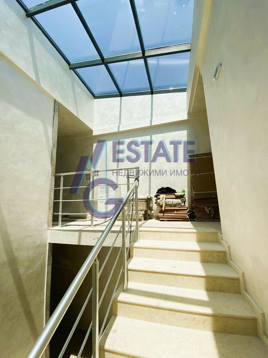 Продава се Тристаен апартамент в Созопол - 81 кв.м за 1201 €/кв.м - Снимка #4