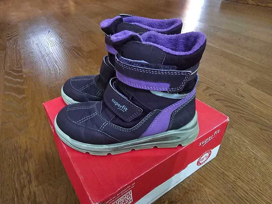 Ботинки демисезонные и телая зима для девочки