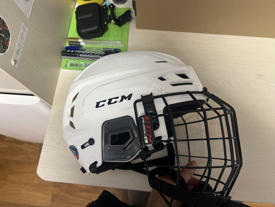 Шлем CCM tacks 310