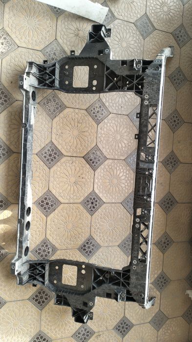 Фара Кия Саренто