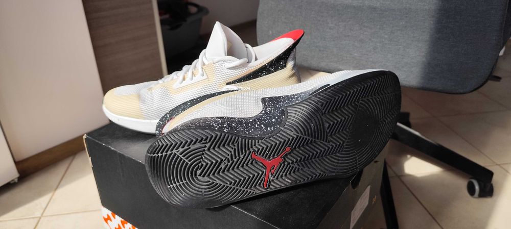 Jordan Fly Lockdown 'White Black' - AJ9499