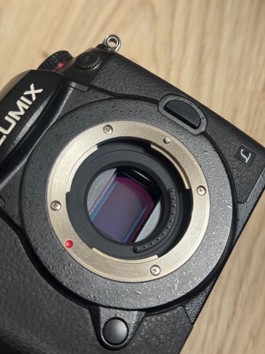 Продам Panasonic Lumix Gh5s body до 27 июля!!