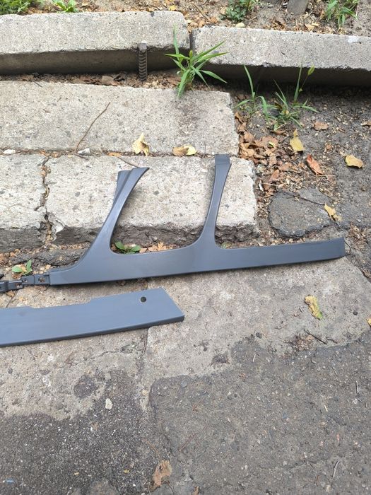 Очки и сабля на Лексус.